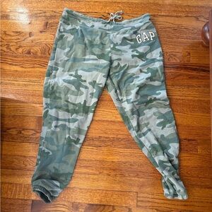 Gap sweat pants
